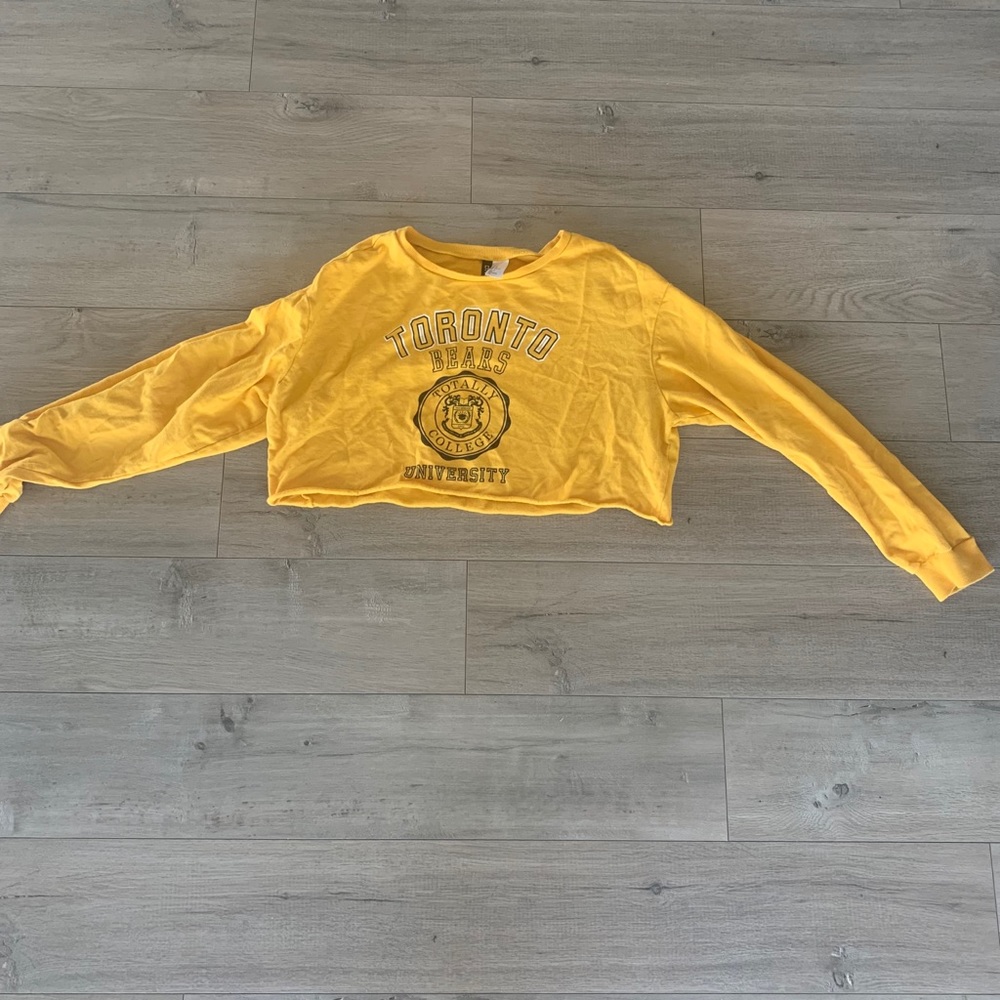 TORONTO BEARS YELLOW WOMENS CROPPED SWEATSHIRT H&M